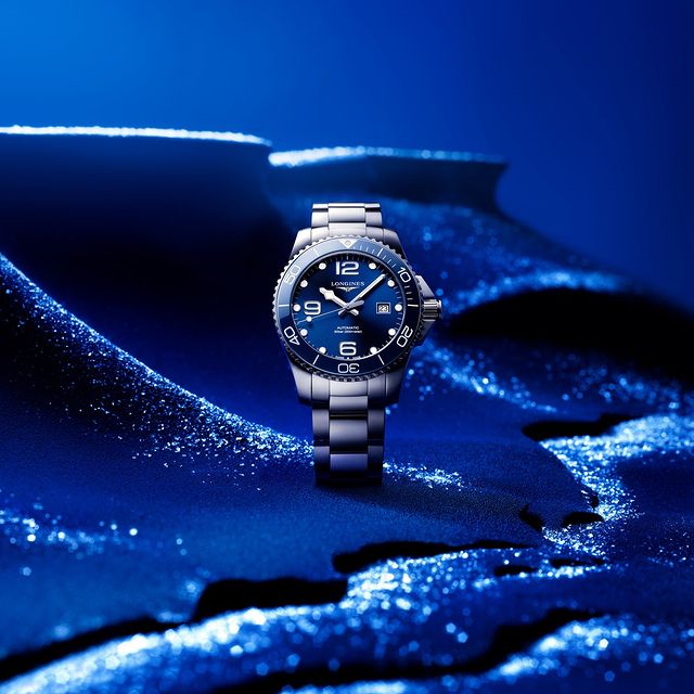 Explore the underwater world with The Longines HydroConquest