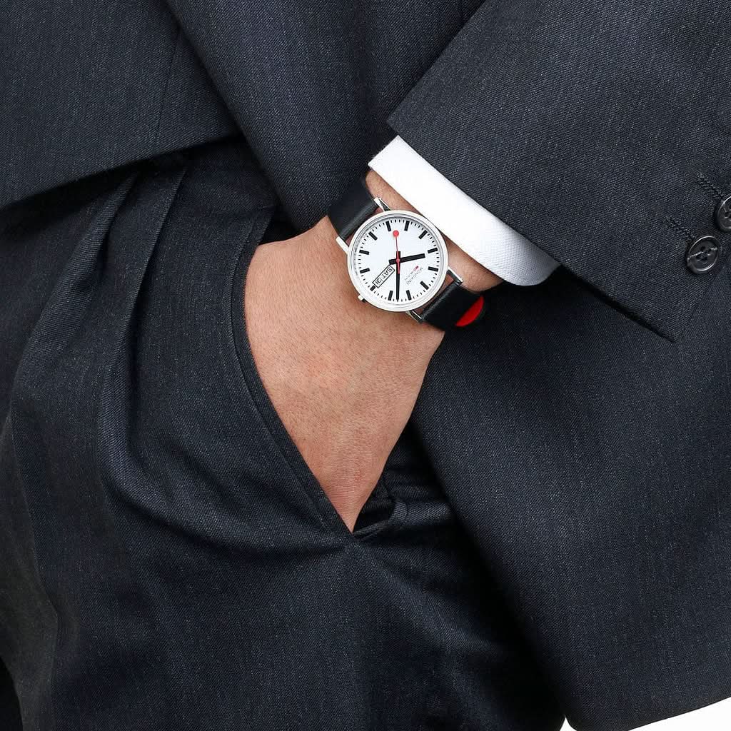 Mondaine Luxury Watches Mondaine Classic Day Date Quartz Watch A667.30314.11SBBV
