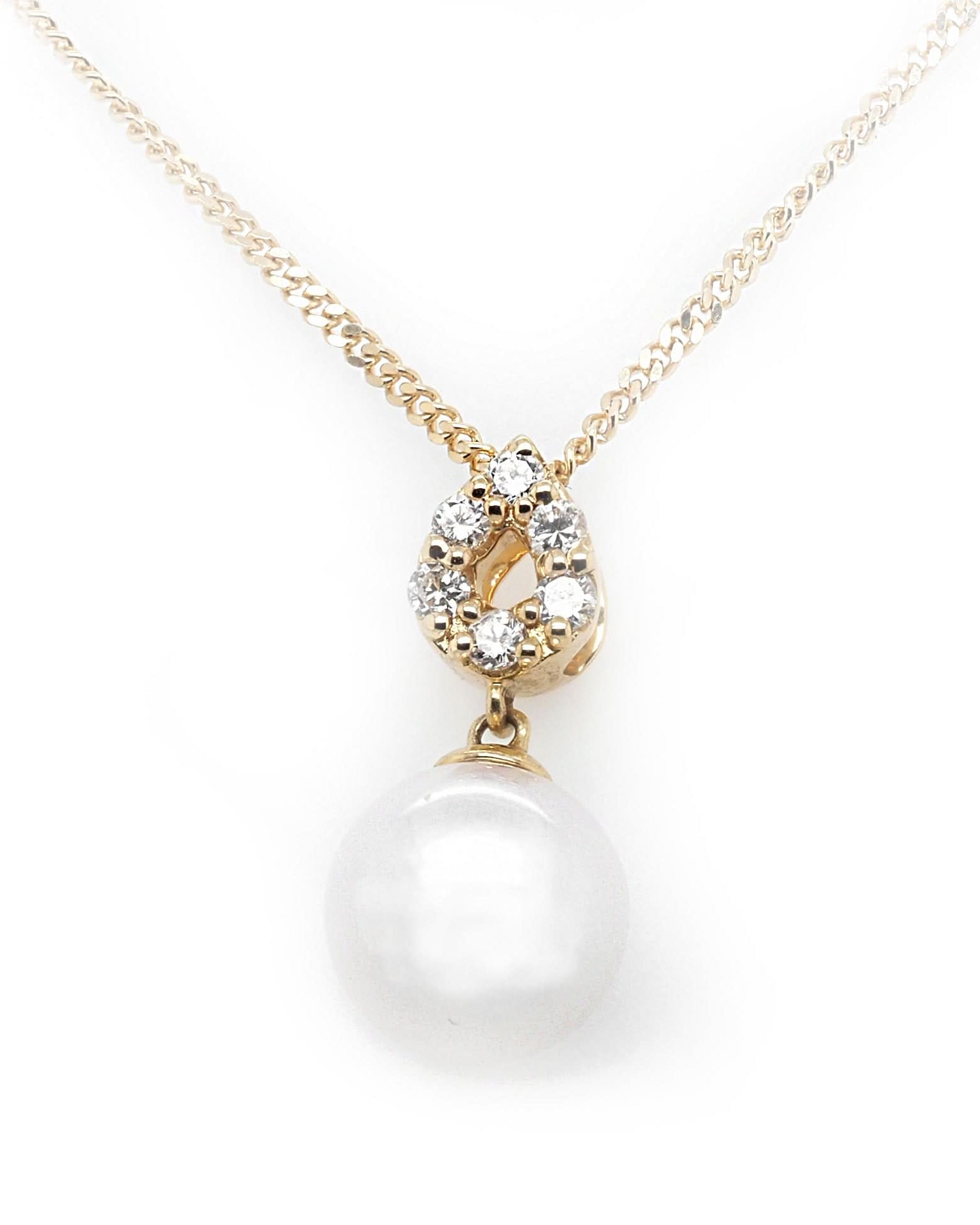 Ogden of Harrogate Jewellery 18ct Gold Akoya Pearl and Pear Diamond Cluster Pendant
