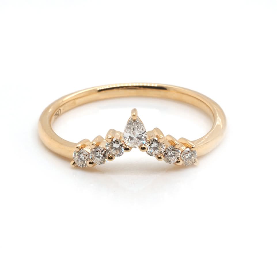 Ogden of Harrogate Jewellery 18ct Gold Diamond V Shaped Ring