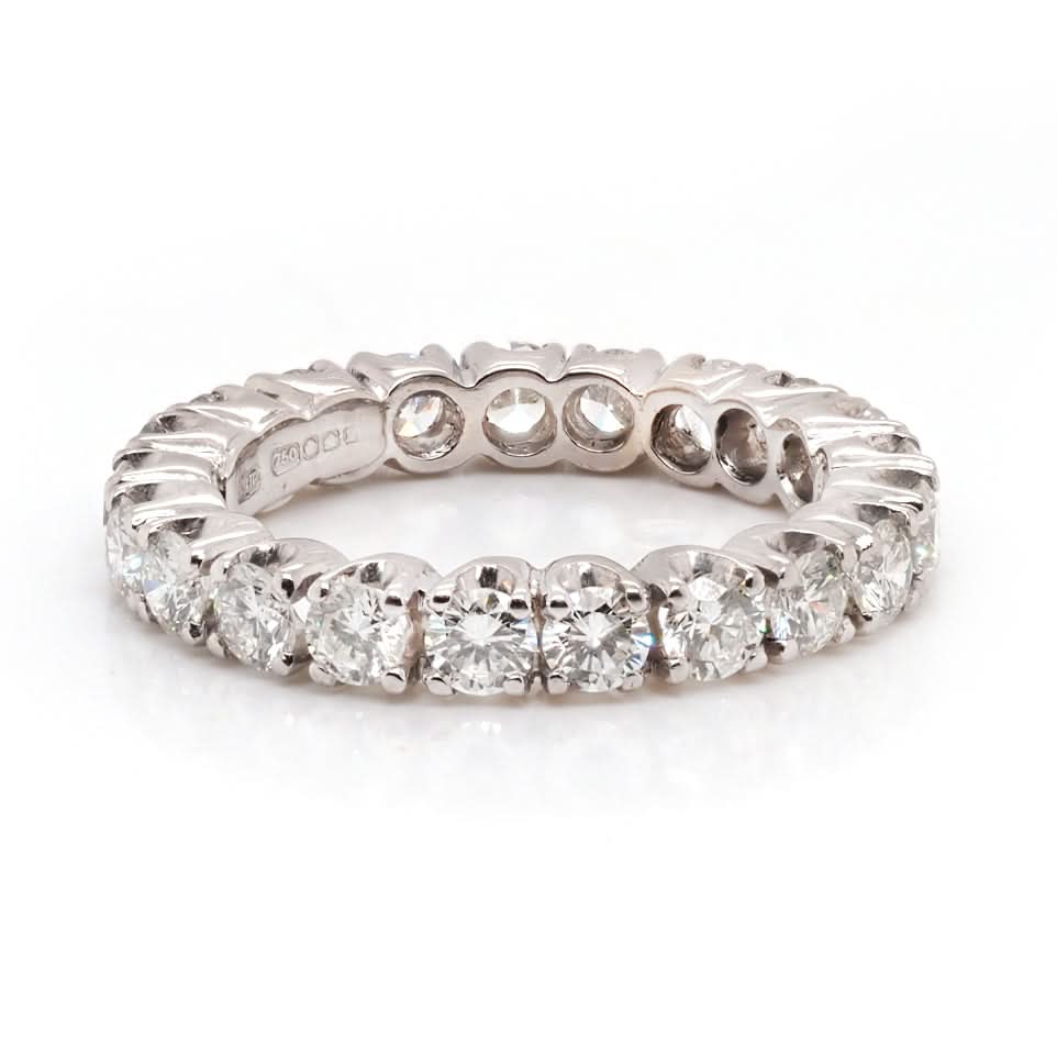 Ogden of Harrogate Jewellery 18ct White Gold 21 Diamond Full Eternity Ring