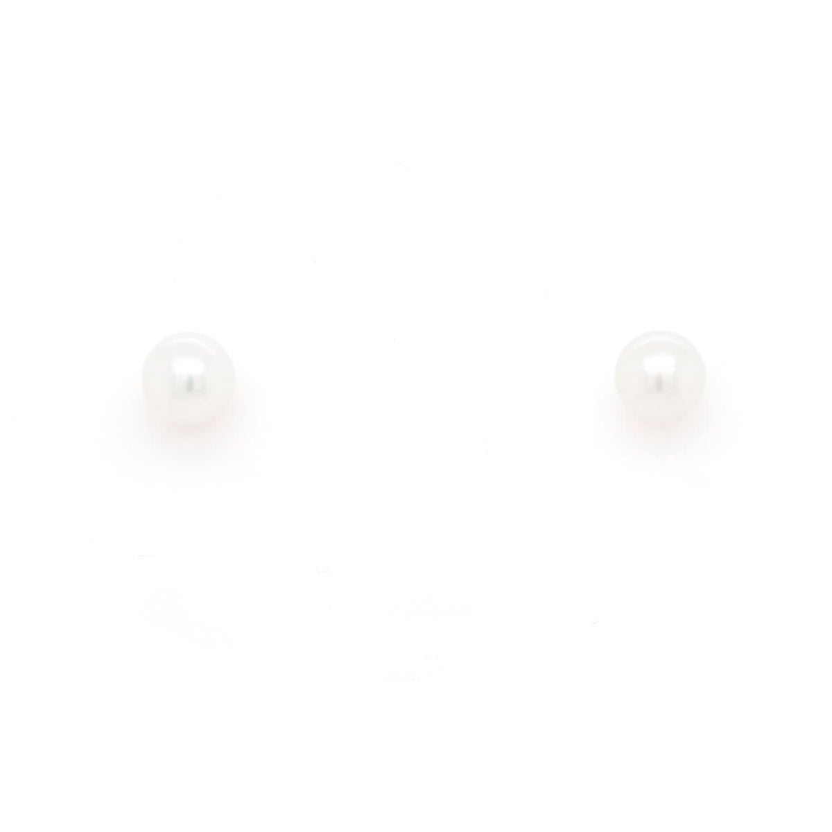 Ogden of Harrogate Jewellery 18ct White Gold 4.5mm Akoya Pearl Studs