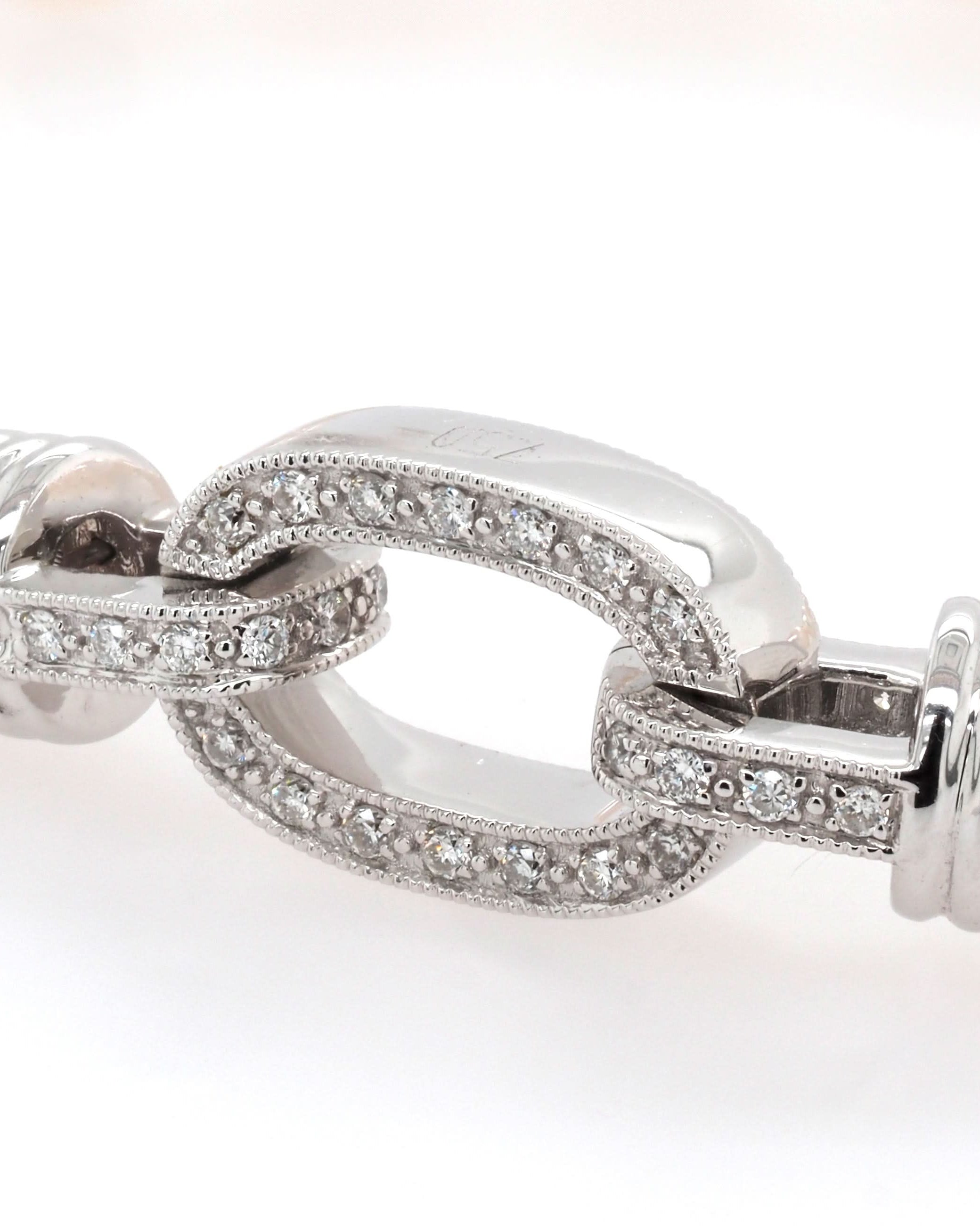 Ogden of Harrogate Jewellery 18ct White Gold Akoya Pearl Bracelet with Diamond-Set Chain-Link Clasp