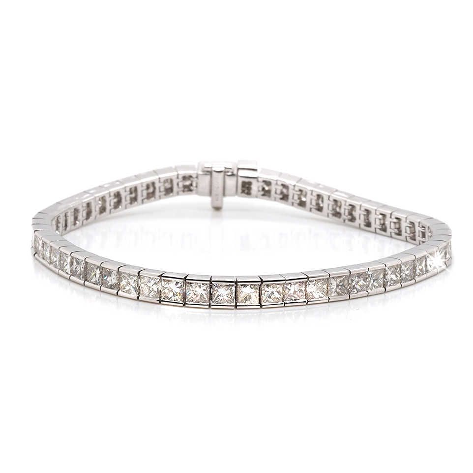 Ogden of Harrogate Jewellery 18ct White Gold Princess Cut Diamond Line Bracelet