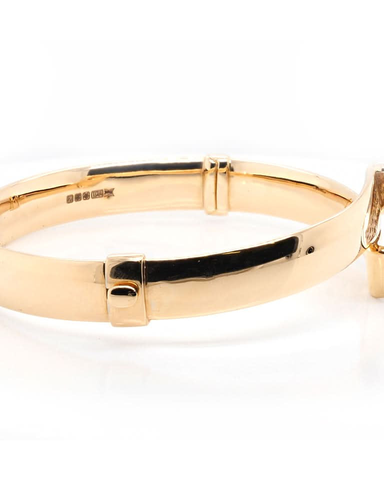 Ogden of Harrogate Jewellery 18ct Yellow Gold Oval Hinged Ribbon-Style Bangle with Diamond Detailing