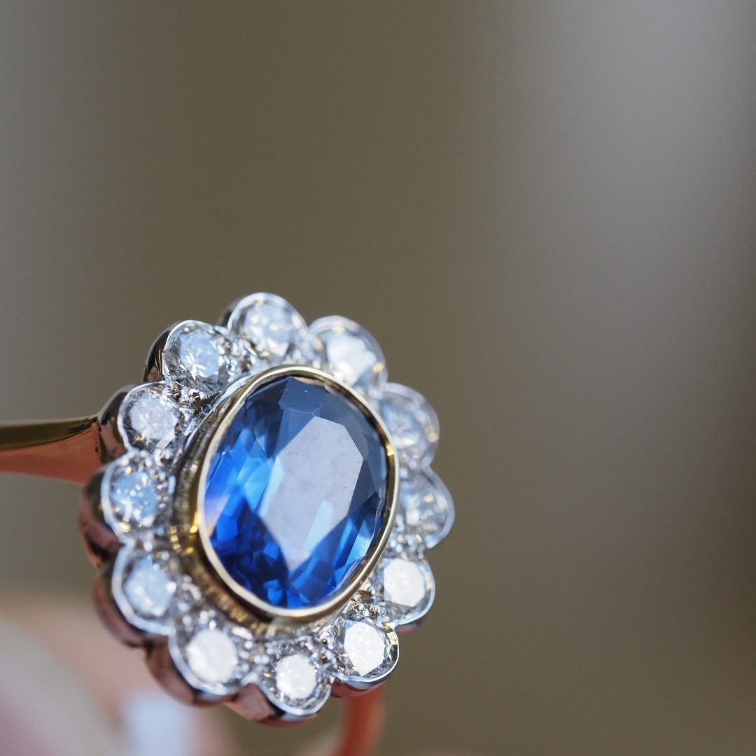 Ogden of Harrogate Jewellery 18ct Yellow Gold Saphire and Diamond Cluster Ring