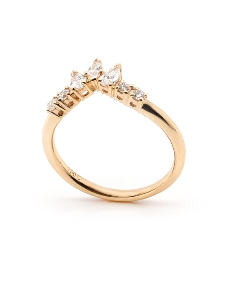 Ogden of Harrogate Jewellery 18ct Yellow Gold V-Shaped 7-Stone Diamond Eternity Ring