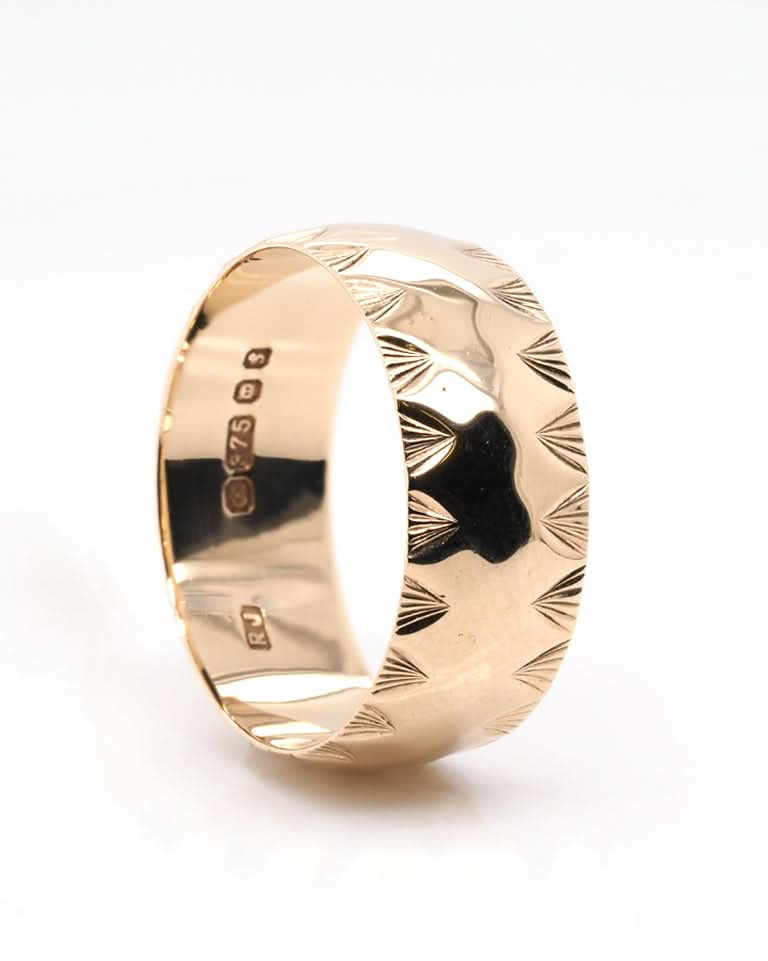 Ogden of Harrogate Jewellery 9ct Gold Wide Ring with Crimped Edges