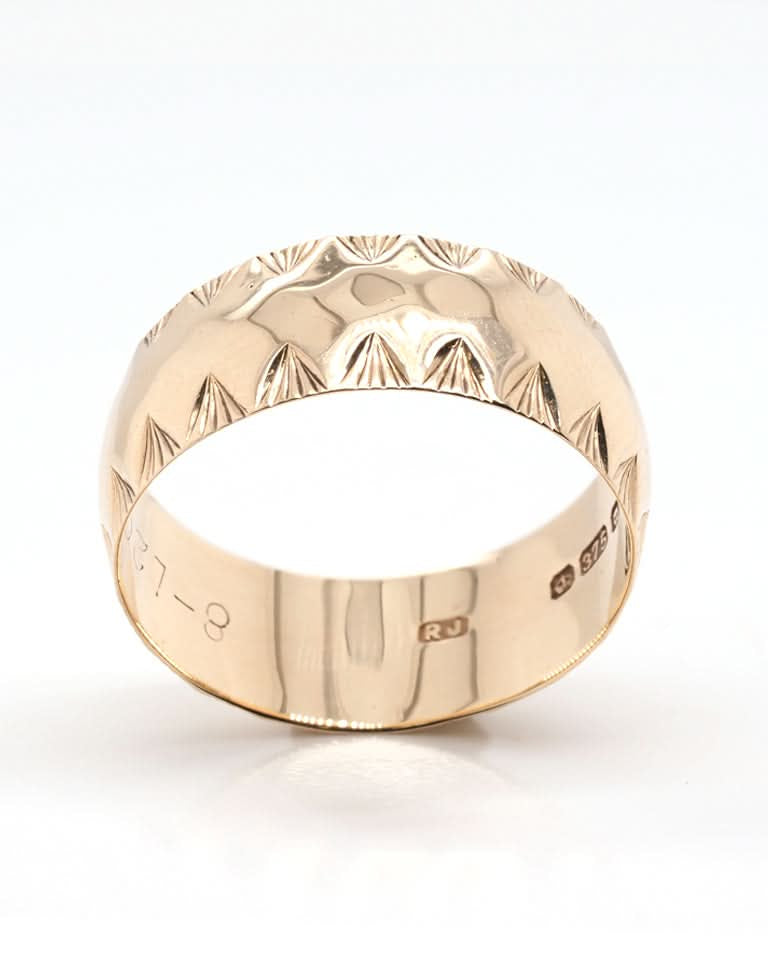 Ogden of Harrogate Jewellery 9ct Gold Wide Ring with Crimped Edges