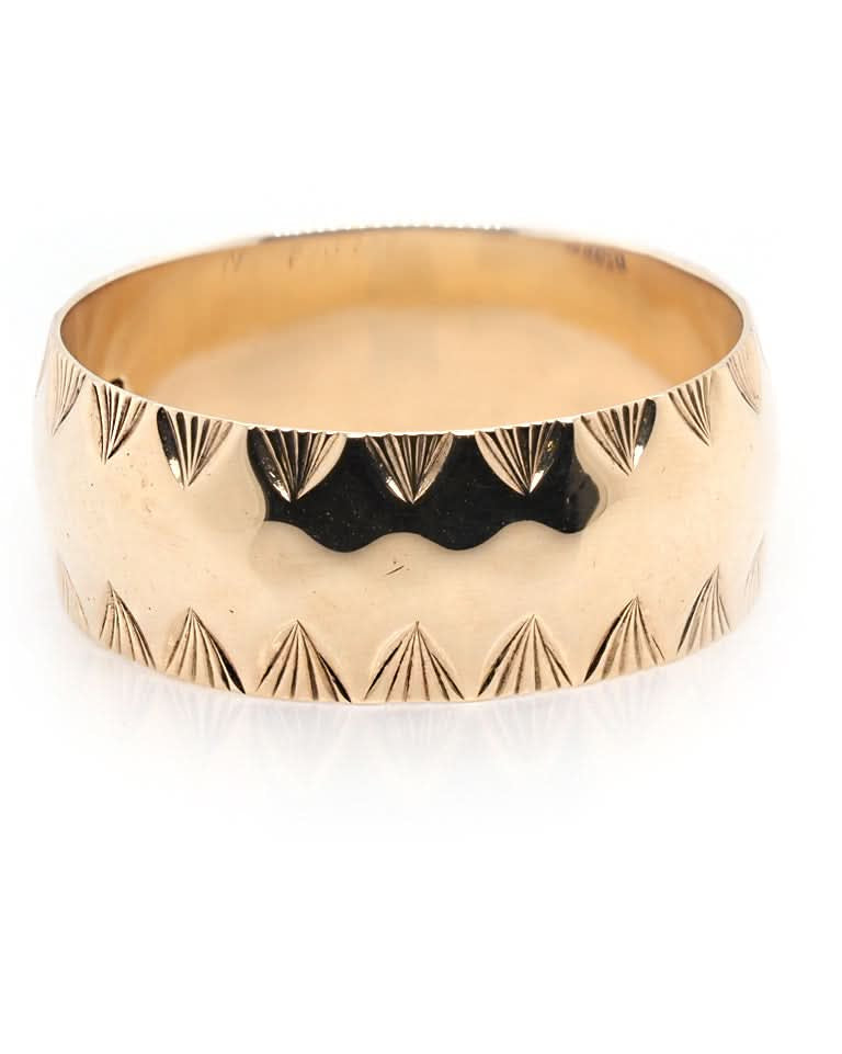 Ogden of Harrogate Jewellery 9ct Gold Wide Ring with Crimped Edges