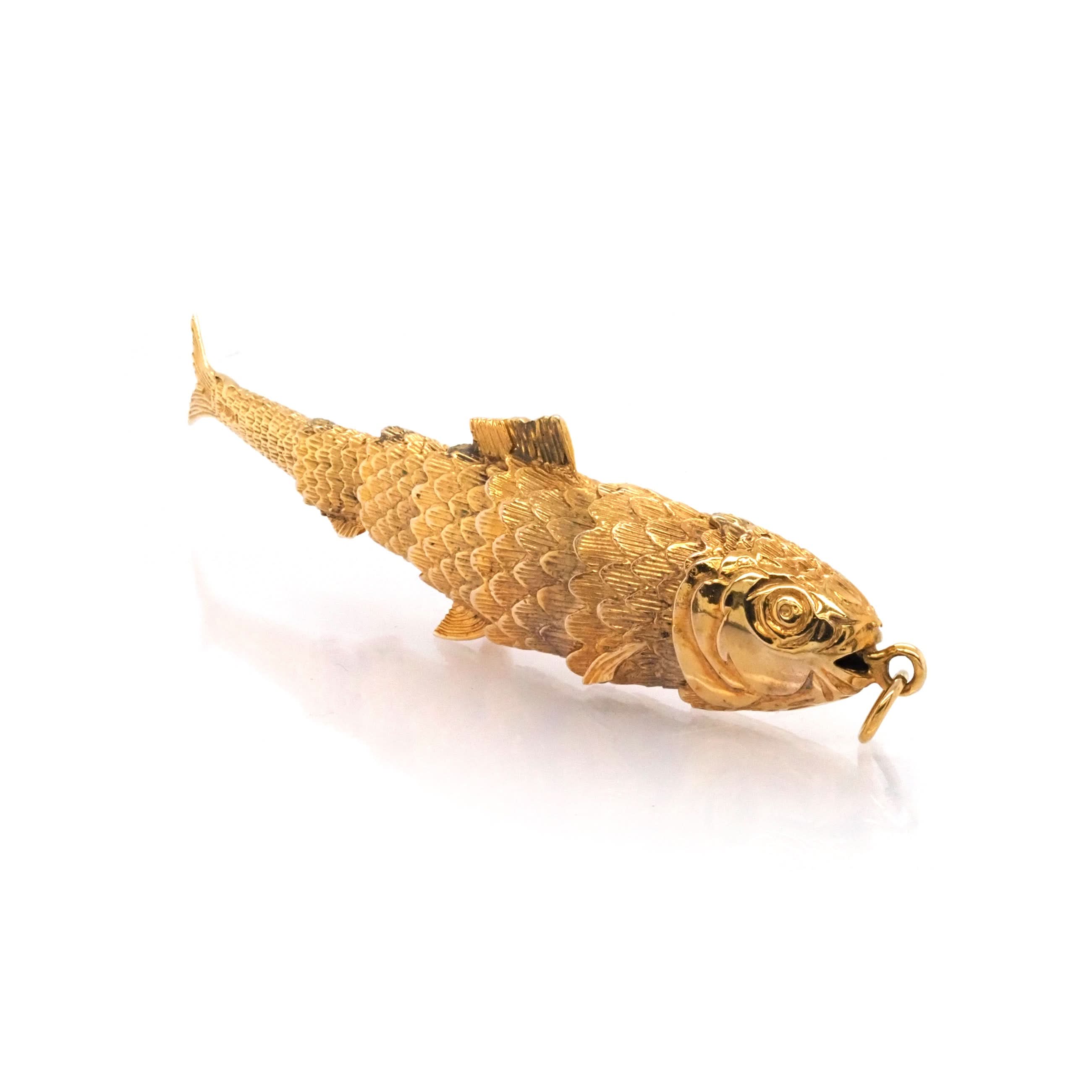 Ogden of Harrogate Jewellery 9ct Yellow Gold Fish Charm/Pendant, c.1976