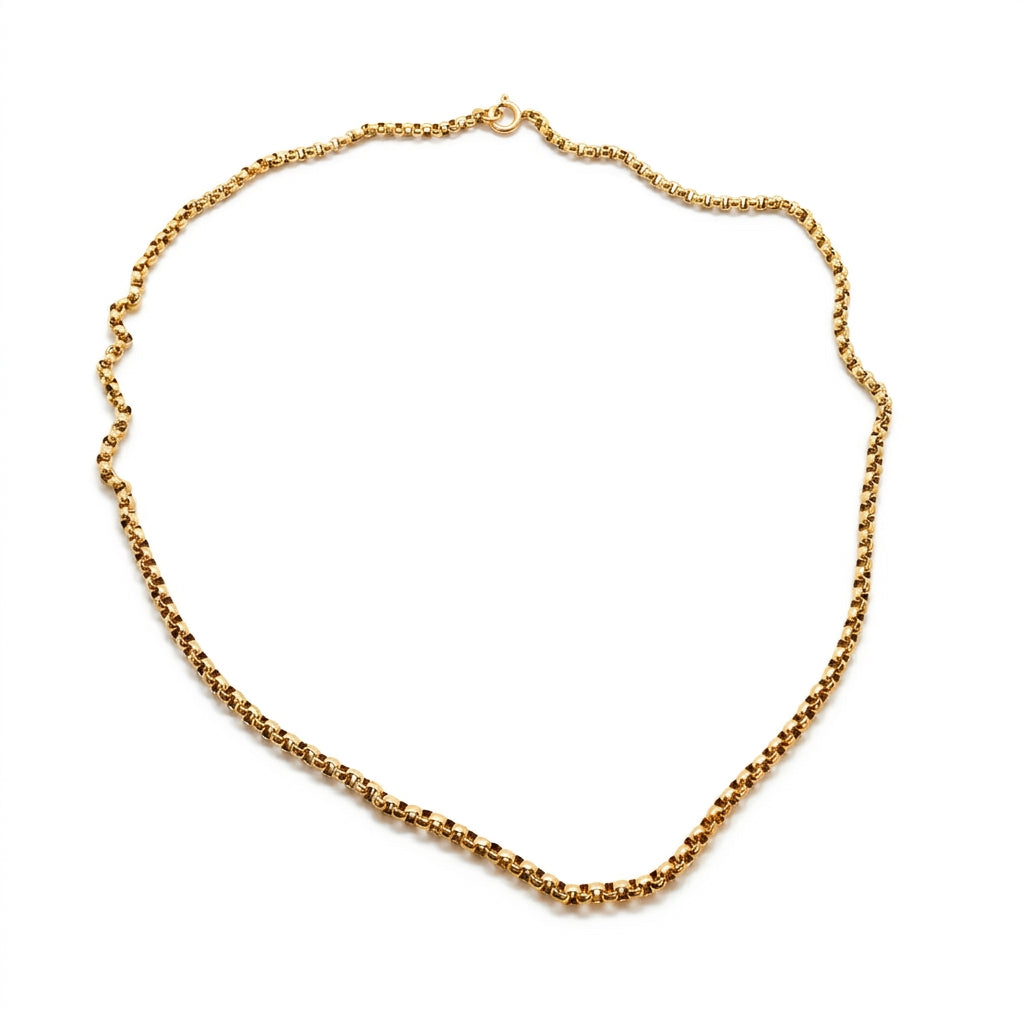 Ogden Of Harrogate Jewellery A 9ct Yellow Gold Belcher Chain