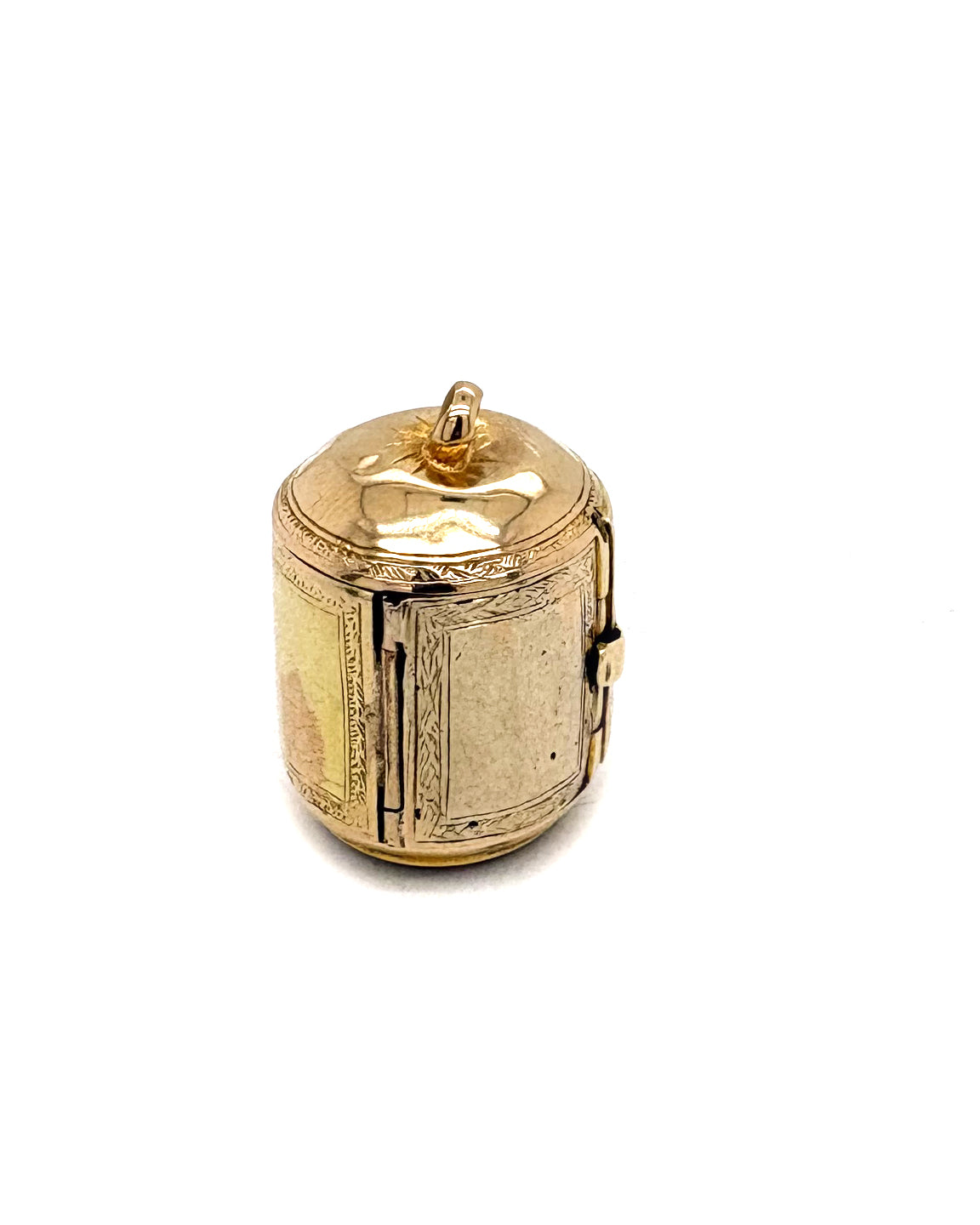 Ogden Of Harrogate Jewellery A Locket Charm