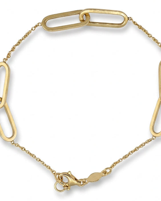 Ogden Of Harrogate Jewellery A Oval Link Chain Bracelet in 9ct Yellow Gold