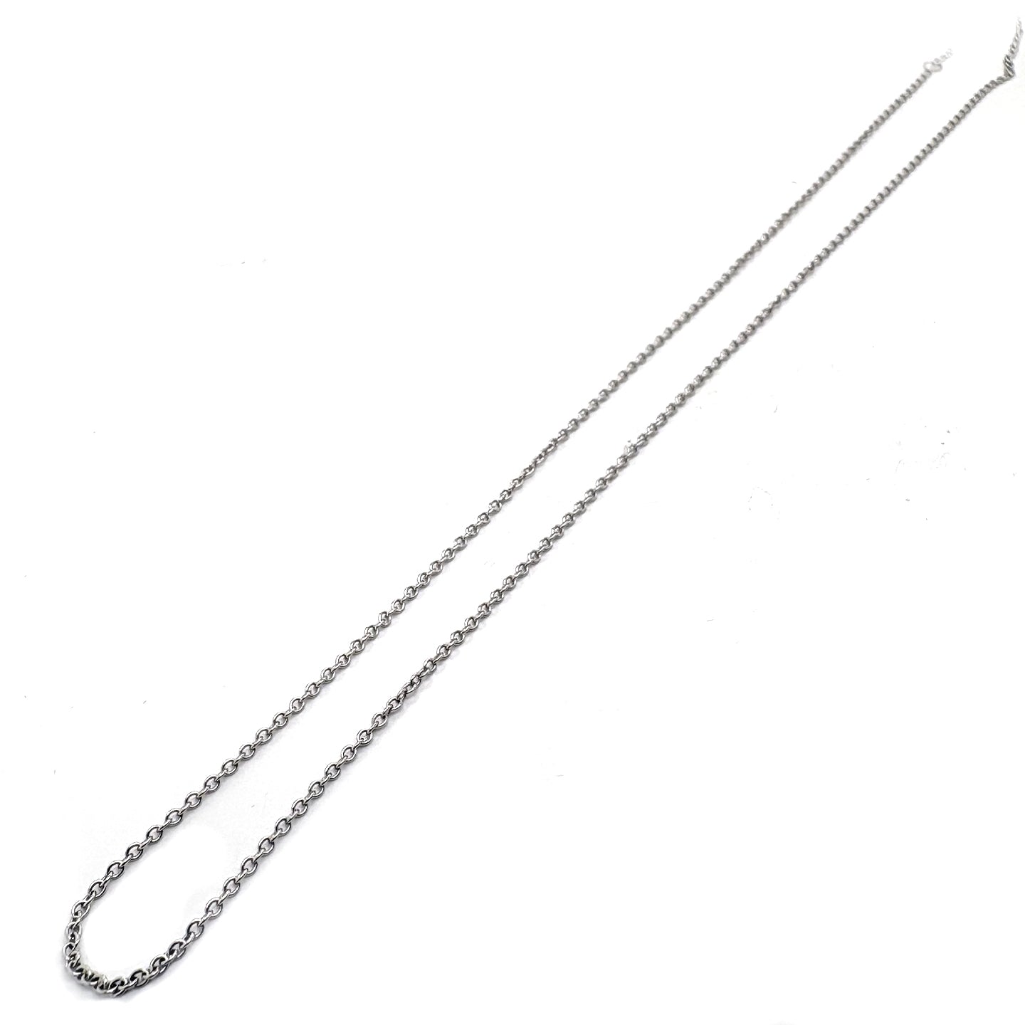 Ogden Of Harrogate Jewellery An 18 carat white gold 18" trace chain