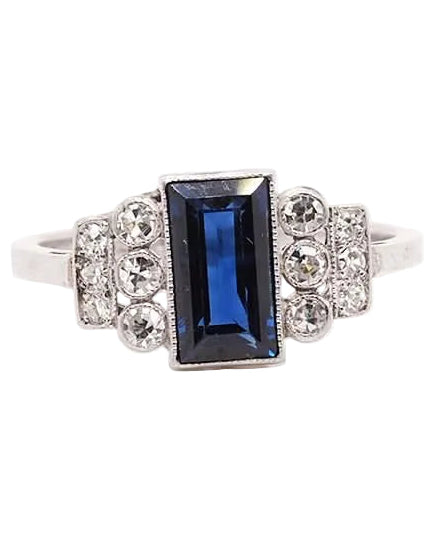 Ogden of Harrogate Jewellery Platinum Sapphire and Diamond Set Ring (c.1930)