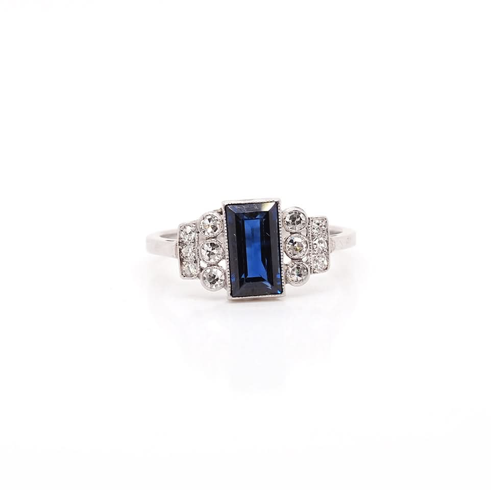 Ogden of Harrogate Jewellery Platinum Sapphire and Diamond Set Ring (c.1930)