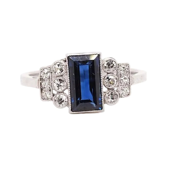 Ogden of Harrogate Jewellery Platinum Sapphire and Diamond Set Ring (c.1930)