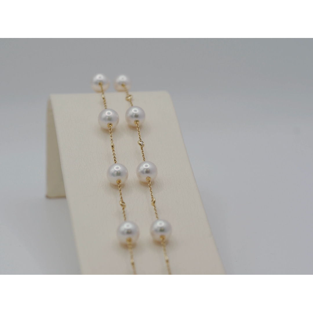 Ogden of Harrogate Jewellery Single Row of Diamond and Akoya Pearl Necklace on a 18k Yellow Gold Chain