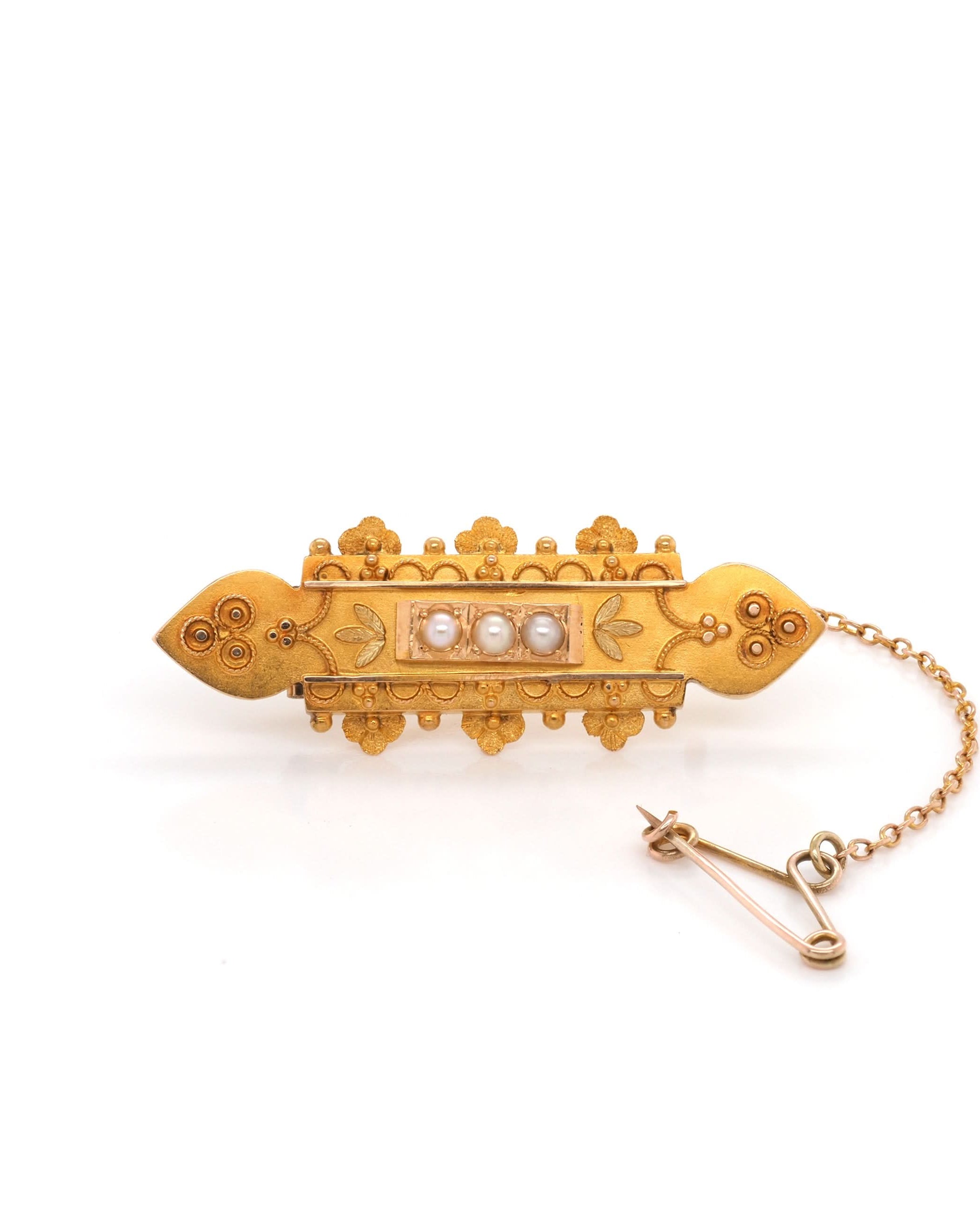 Ogden of Harrogate Jewellery Victorian 15ct Yellow Gold Pearl Brooch