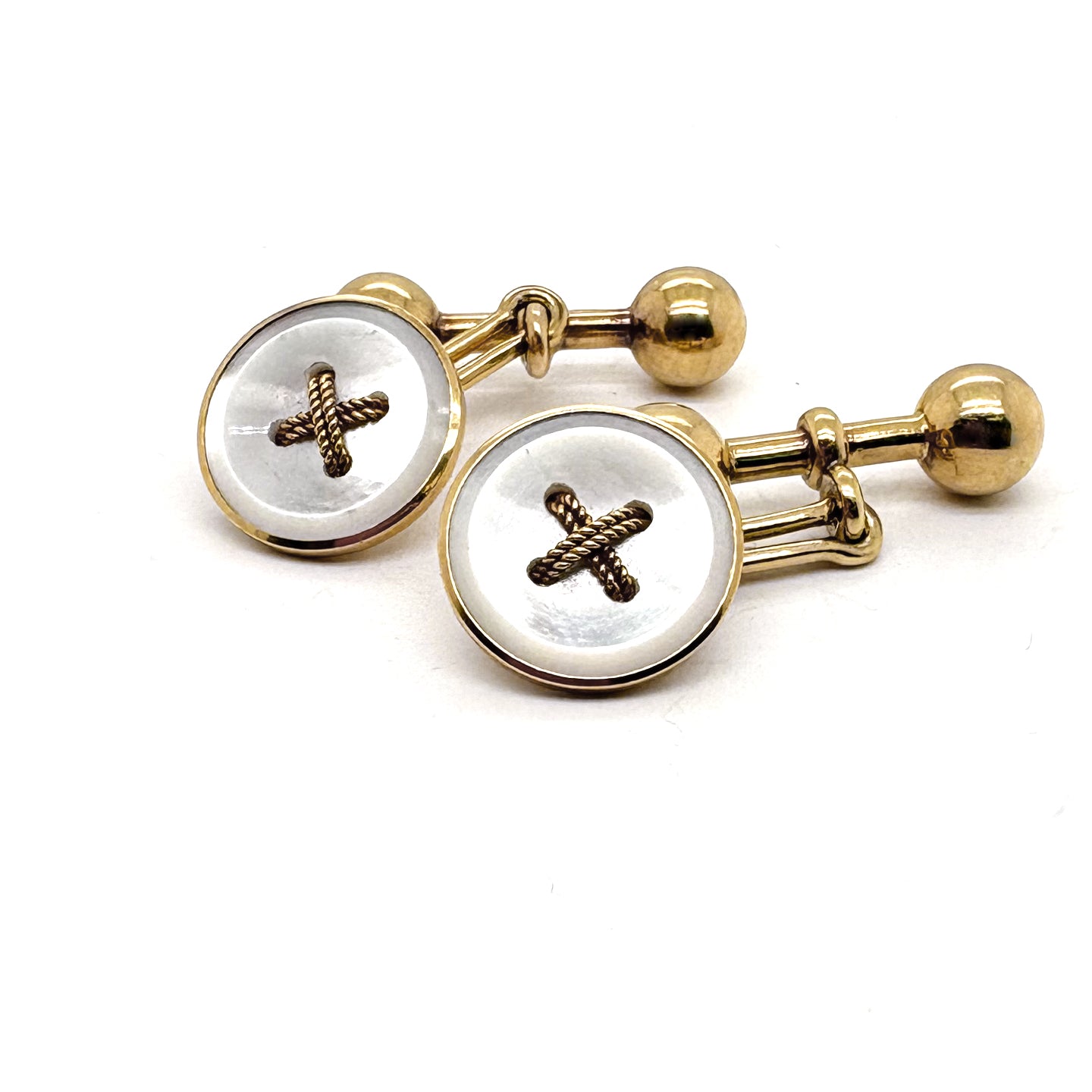 Ogden Of Harrogate Mens Accessories A Pair of 18 carat yellow gold Button Cufflinks Circa 1930s