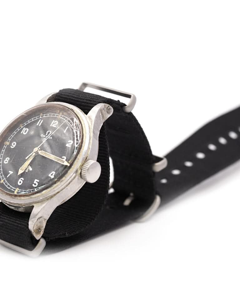 Ogden Vintage Watches Luxury Watch Omega Royal Air Force Pilot’s Watch – Military Issue, 1953