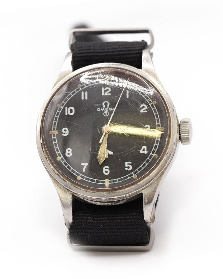 Ogden Vintage Watches Luxury Watch Omega Royal Air Force Pilot’s Watch – Military Issue, 1953