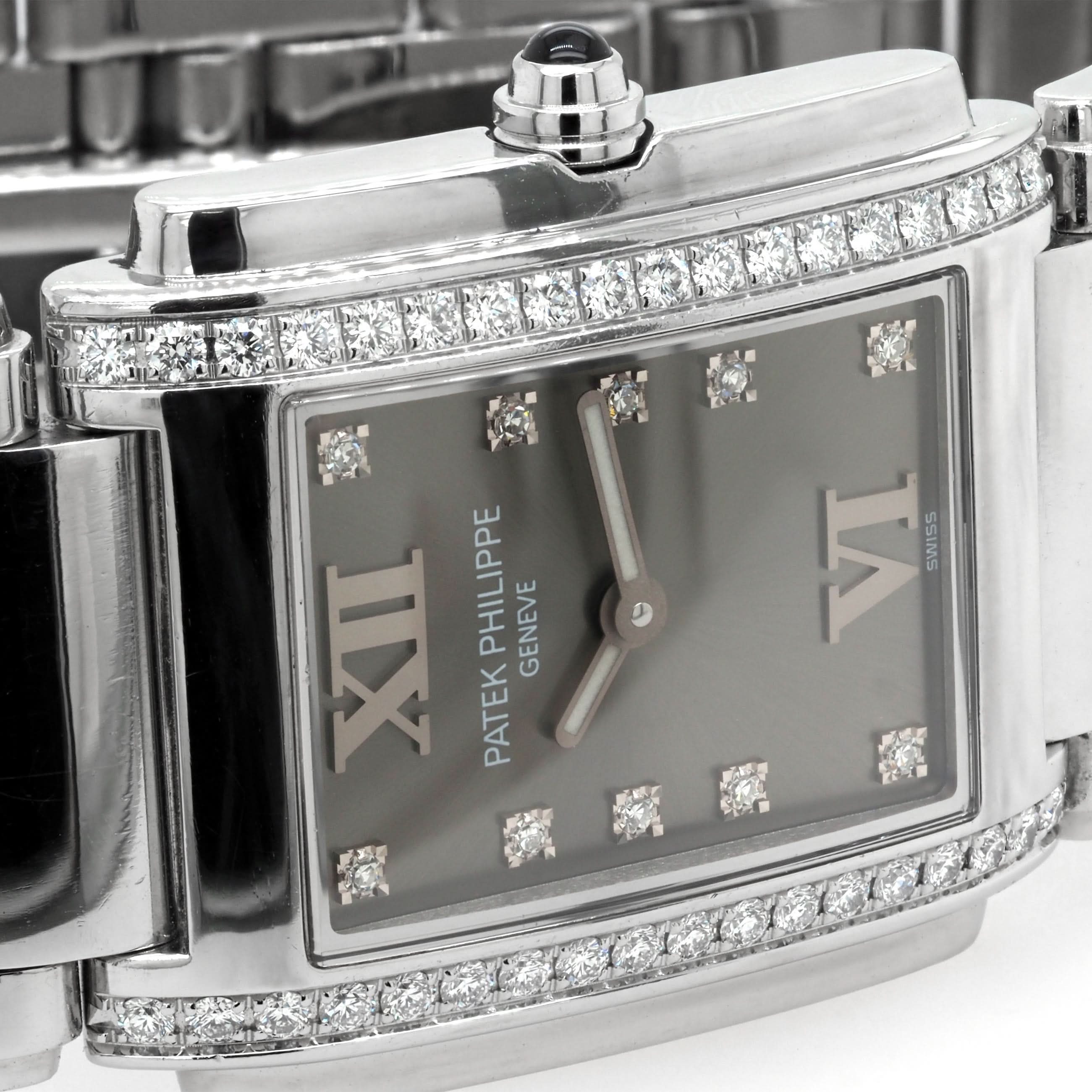 Ogden Vintage Watches Ogden Vintage Watch Patek Philippe Twenty~4 Stainless Steel Diamond-Set Quartz Watch