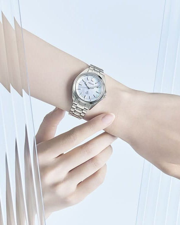 Seiko Luxury Watch SEIKO Prospex Ladies Marine Sports in Aqua Blue, SUR607J1