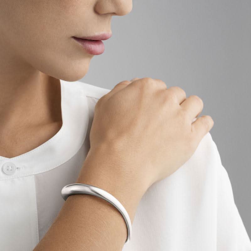 Georg Jensen Jewellery Georg Jensen Offspring Bangle - Sterling Silver (10013297)