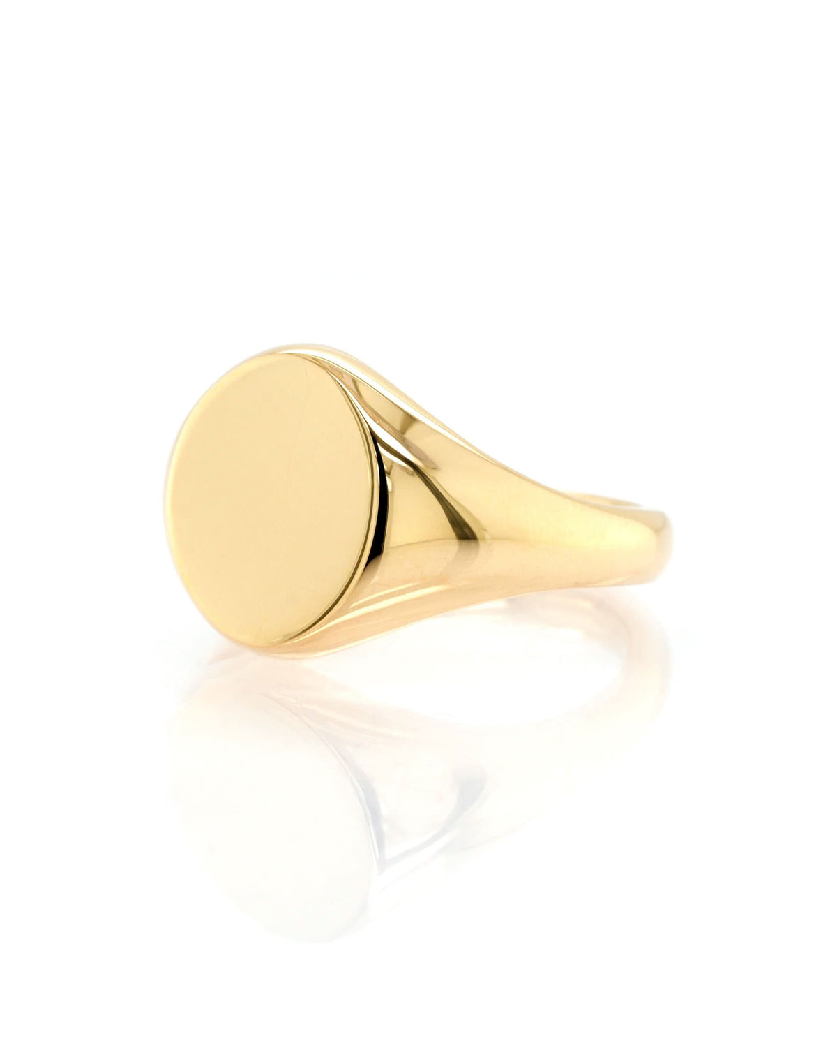 Ogden of Harrogate Jewellery A Medium 9ct Yellow Gold Signet Ring