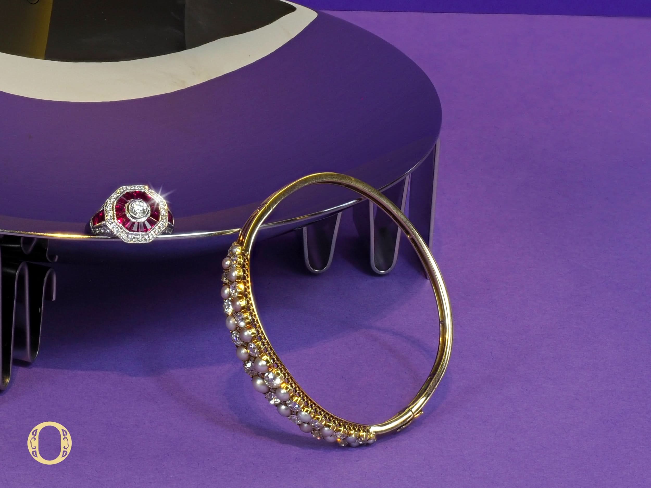 Ogden of Harrogate Jewellery Edwardian 18ct Gold, Diamond and Pearl-Set Hinged Bangle, c. 1910