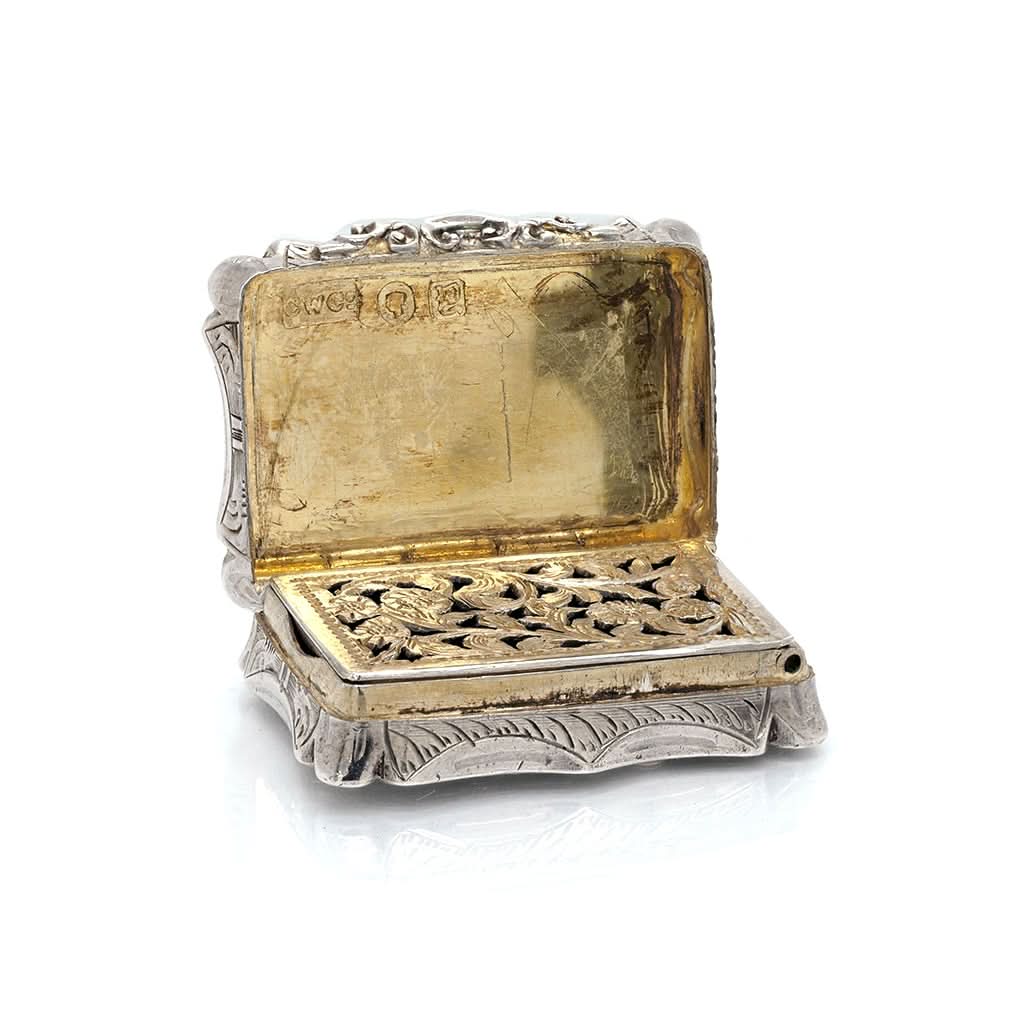 Ogden of Harrogate Silverware Homewares Gifts Early Victorian Silver Vinaigrette Box