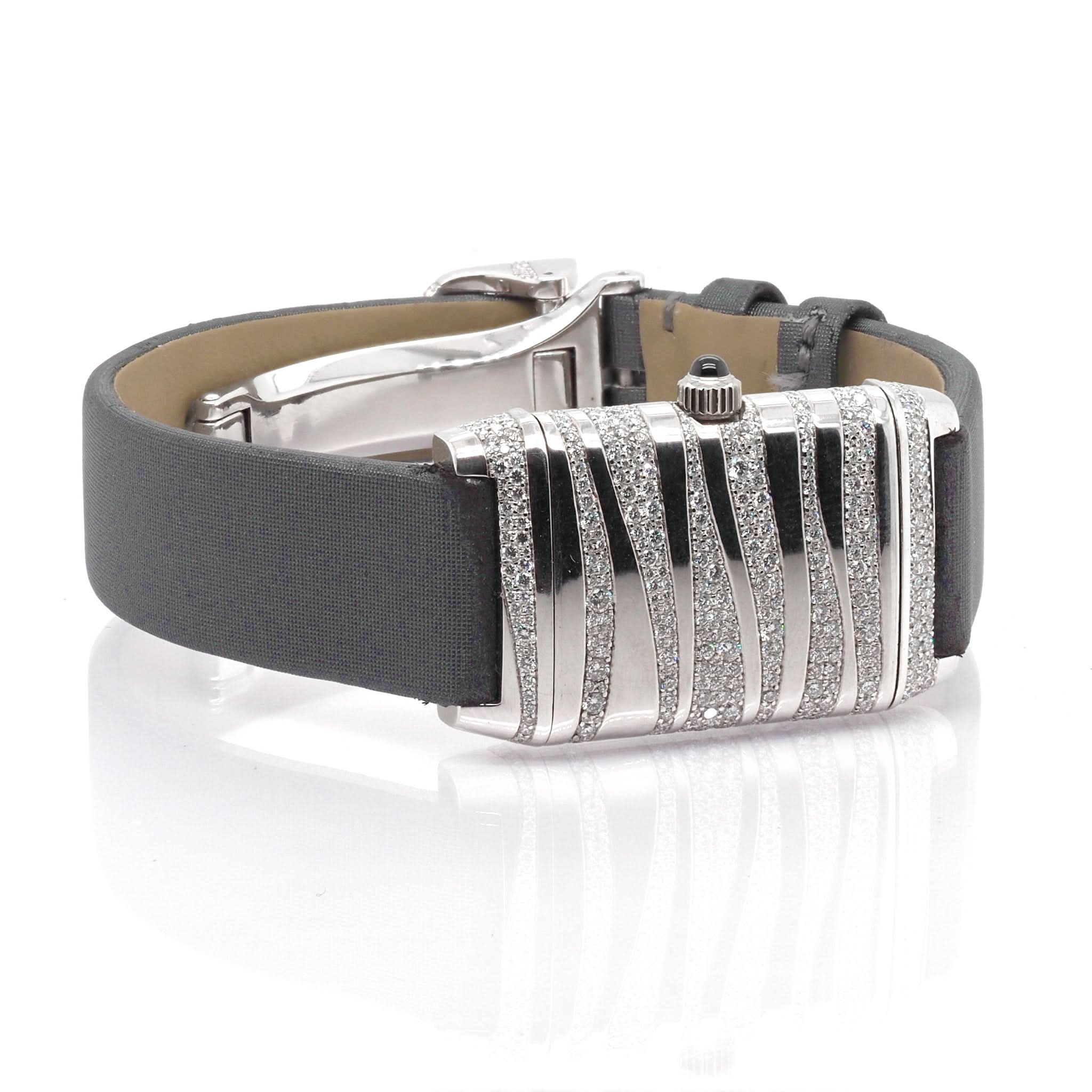 Ogden Vintage Watches Ogden Vintage Watch Jaeger-LeCoultre 'Grand Reverso' Serti Neige 18ct White Gold Watch