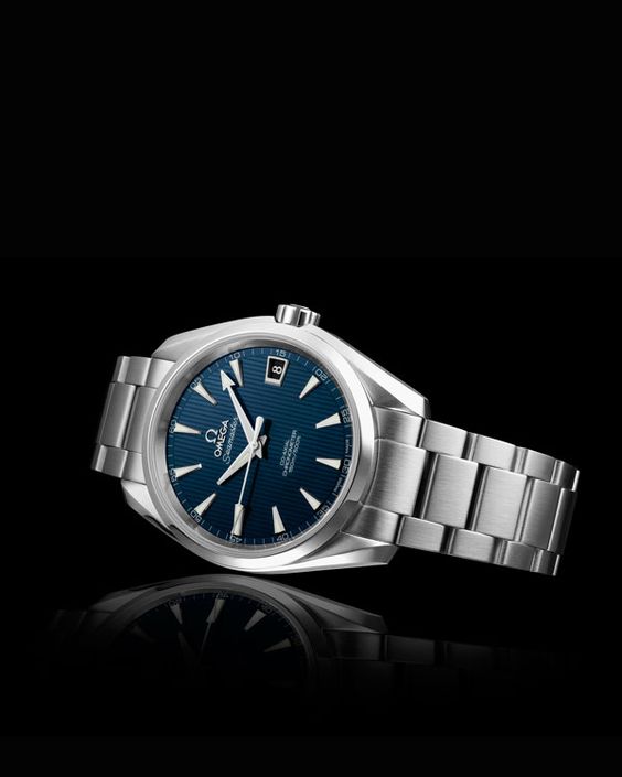 Omega Aqua Terra