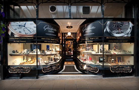 Now Is The Time To Invest In Gold Say Experts