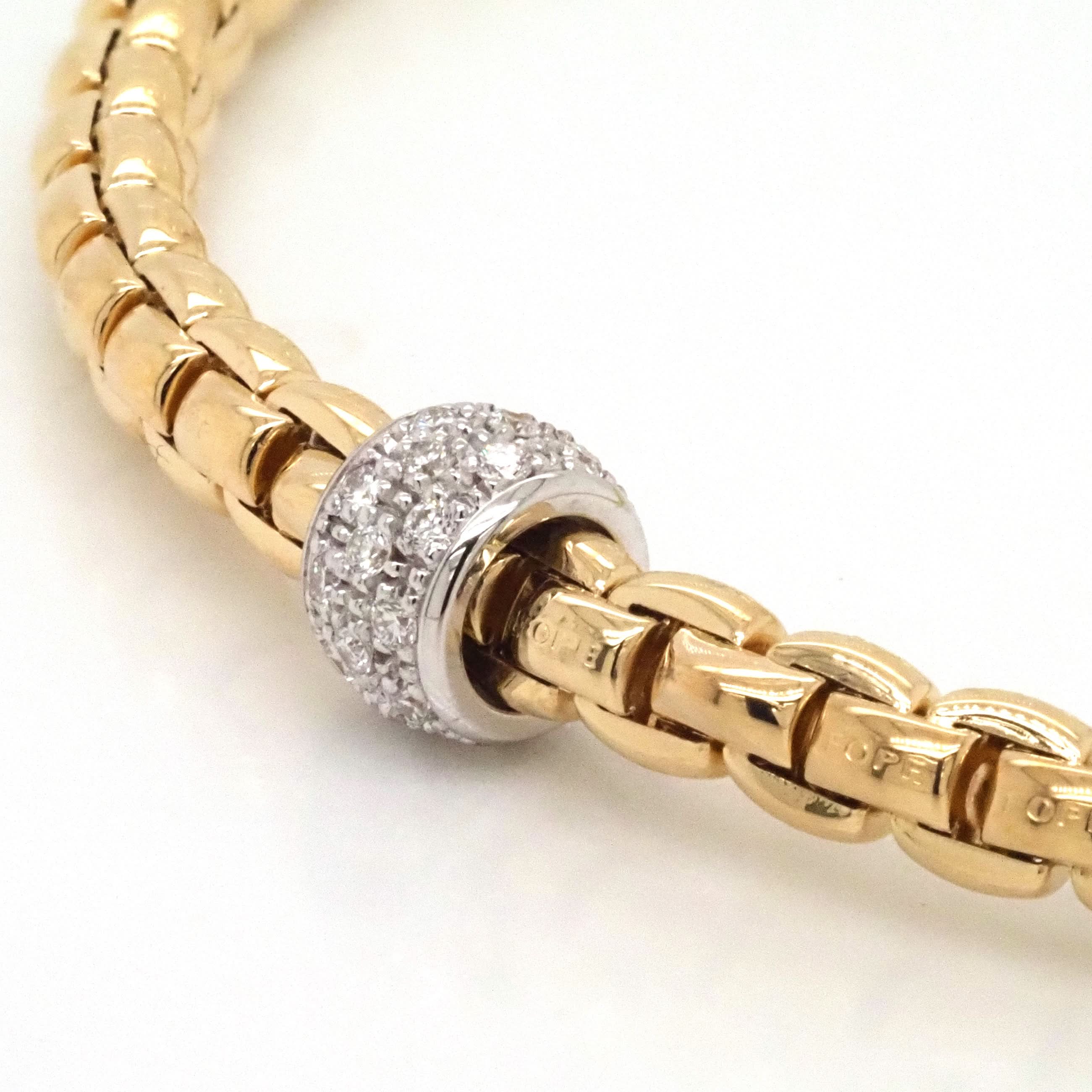 FOPE Jewellery FOPE 18ct Yellow Gold Flex'It Eka Tiny Bracelet with Pave Diamond-Set Rondel