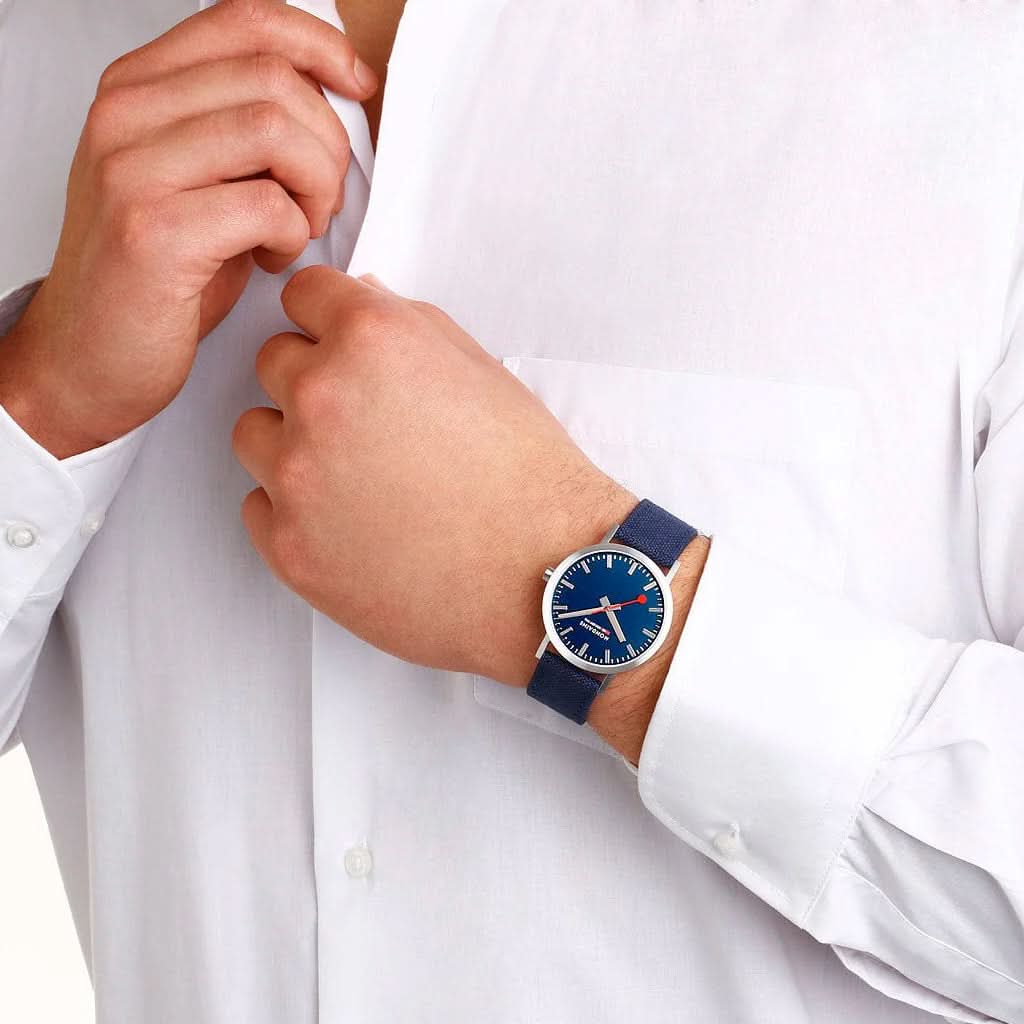 Mondaine Luxury Watches Mondaine Classic Deep Ocean Blue Quartz Strap Watch A660.30360.40SBD