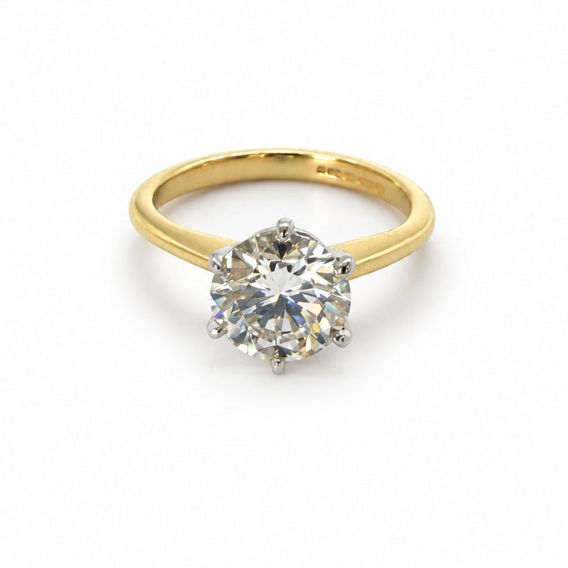 Ogden Of Harrogate Jewellery 18CT YELLOW GOLD DIAMOND SOLITAIRE.