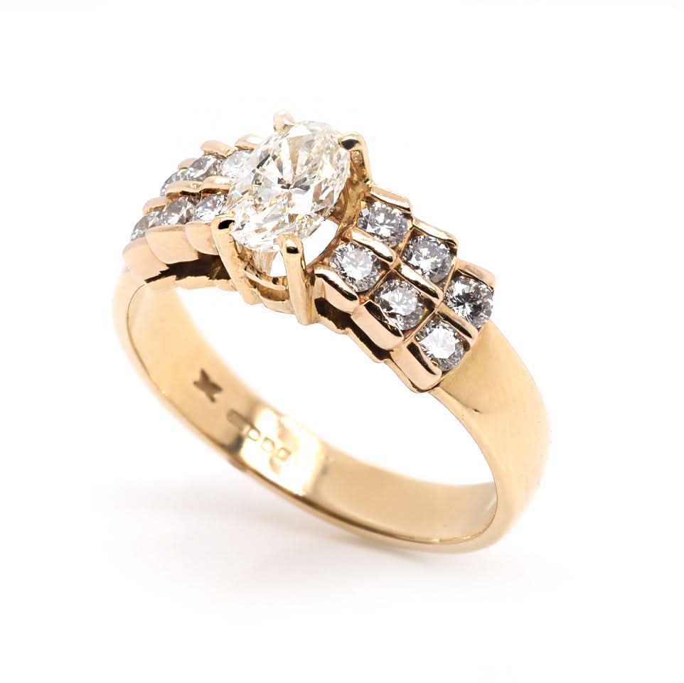 Ogden of Harrogate Jewellery 18ct Yellow Gold Diamond Solitaire Ring with Diamond-Set Shoulders