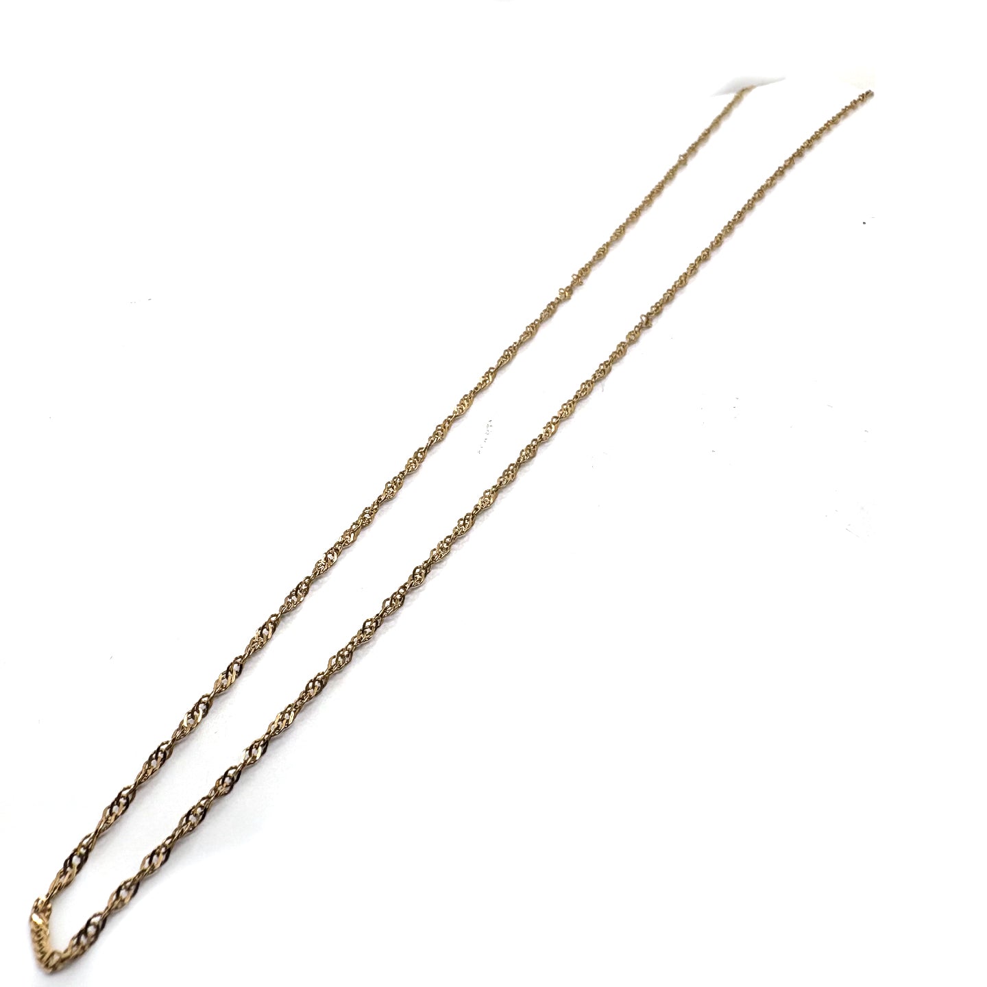 Ogden Of Harrogate Jewellery A 9 carat yellow gold 18" Twist Chain