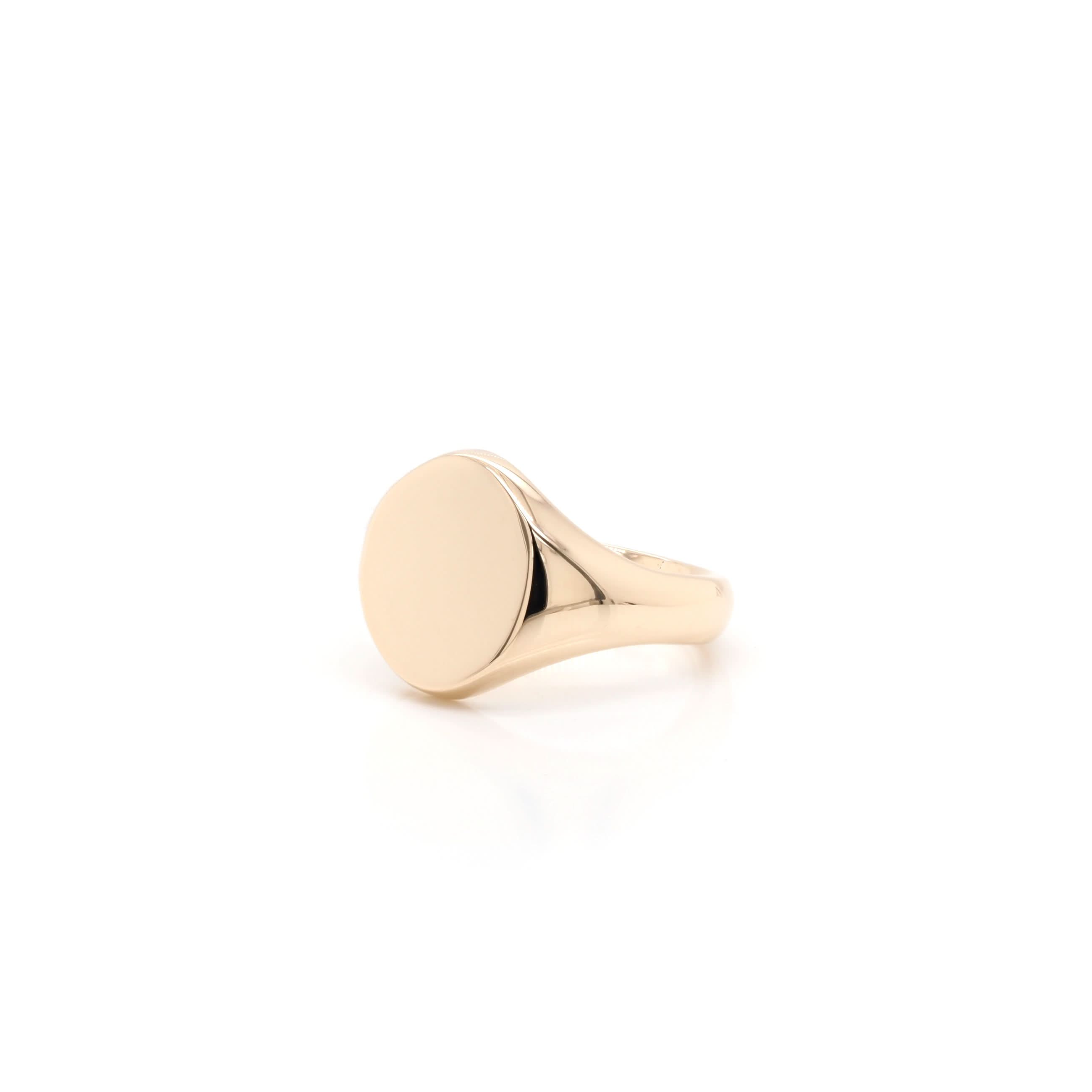 Ogden of Harrogate Jewellery A Large 9ct Gold Oval Signet Ring