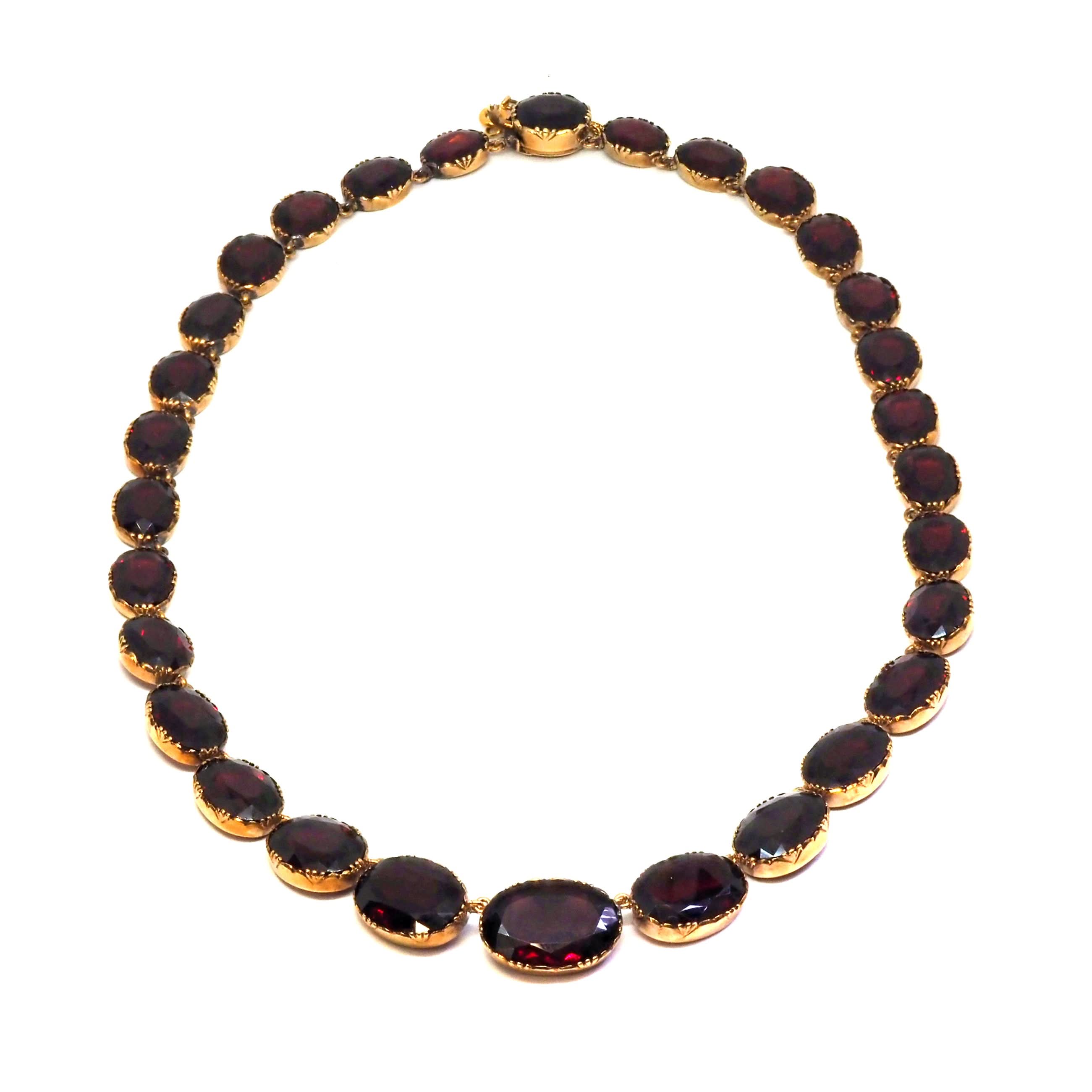 Ogden of Harrogate Jewellery Georgian 15ct Yellow Gold Graduated Oval Garnet Necklace