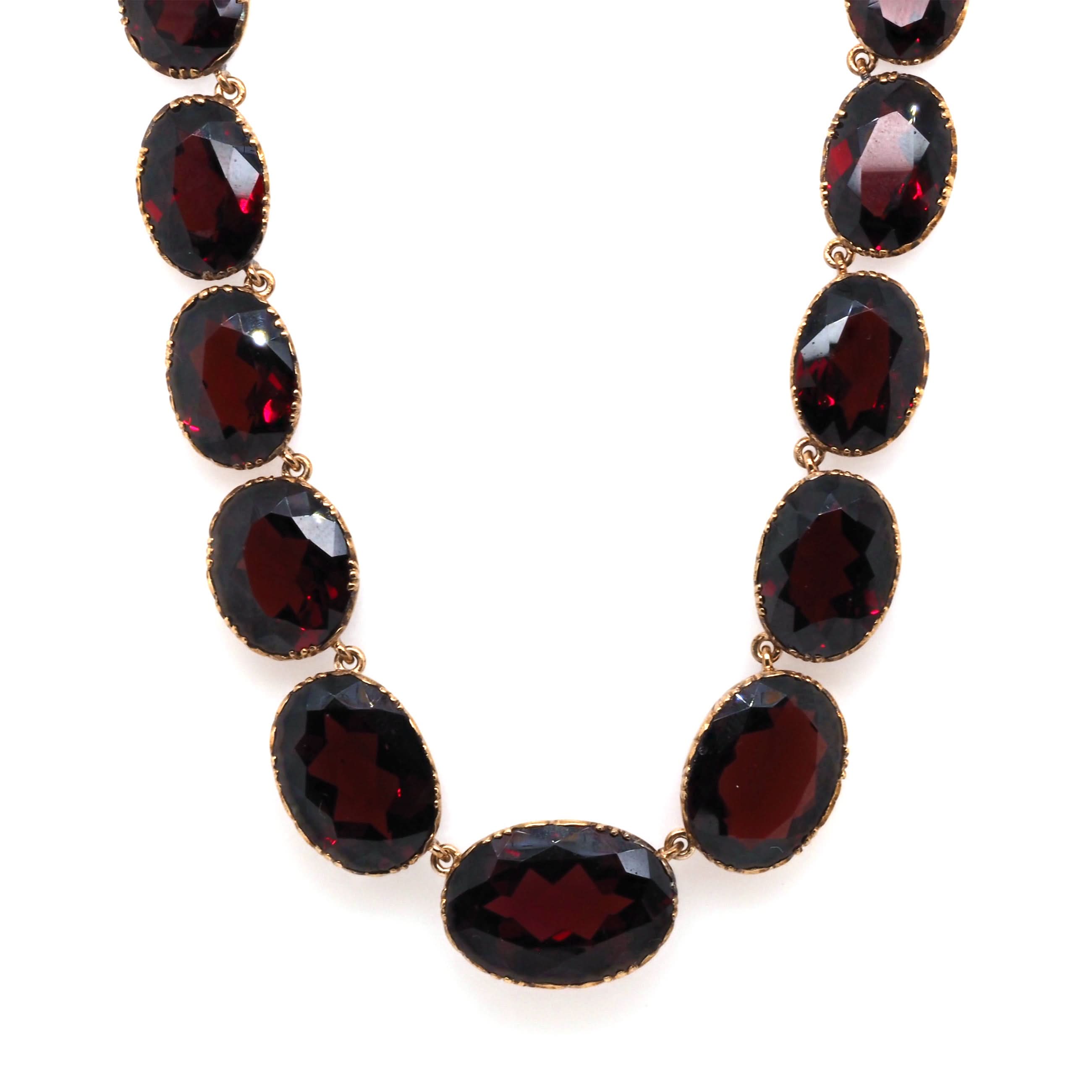 Ogden of Harrogate Jewellery Georgian 15ct Yellow Gold Graduated Oval Garnet Necklace