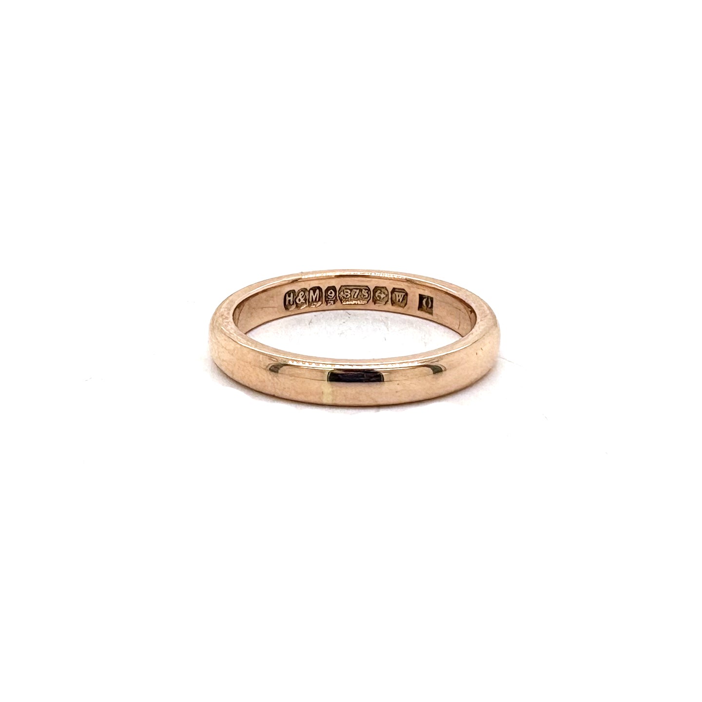 Ogden Of Harrogate Vintage Jewellery A 9ct yellow gold Wedding Band