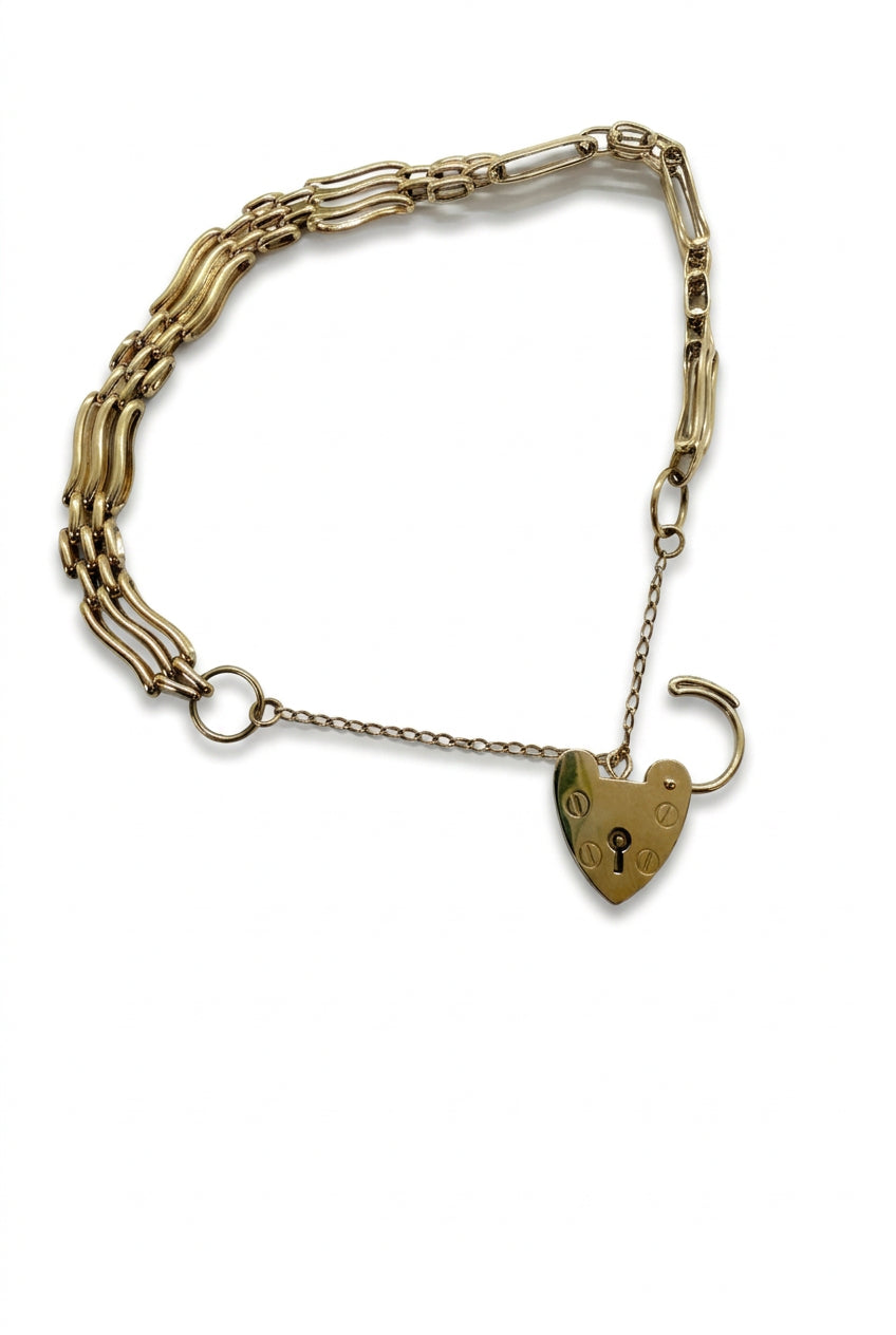 Ogden Of Harrogate Vintage Jewellery A Curved Link Gate Bracelet with Padlock Clasp in 9ct Yellow Gold