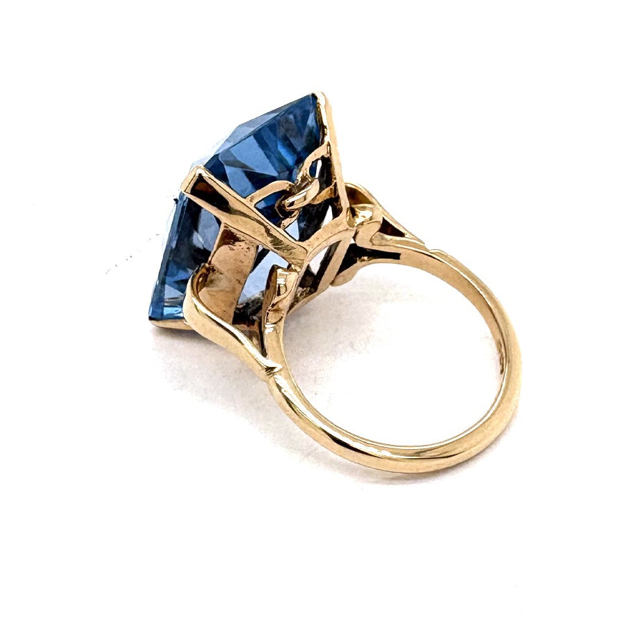 Ogden Of Harrogate Vintage Jewellery A Topaz 9ct Gold Cocktail Ring