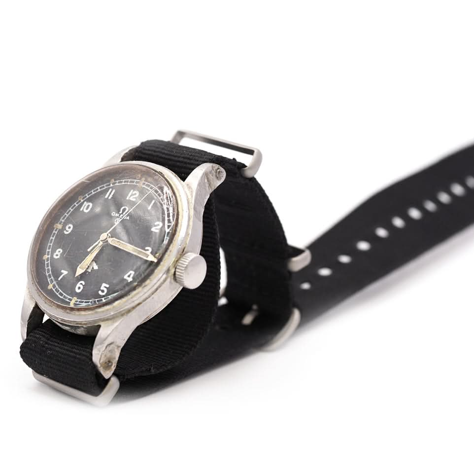 Ogden Vintage Watches Luxury Watch Omega Royal Air Force Pilot’s Watch – Military Issue, 1953