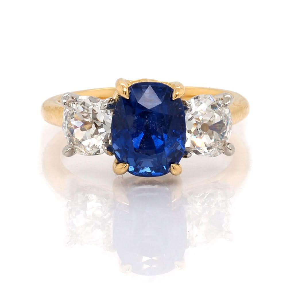 Ogden of Harrogate Jewellery 18ct Gold, Sapphire and Diamond 3 Stone Ring, Sapphire Unheated Ceylon 3.48cts