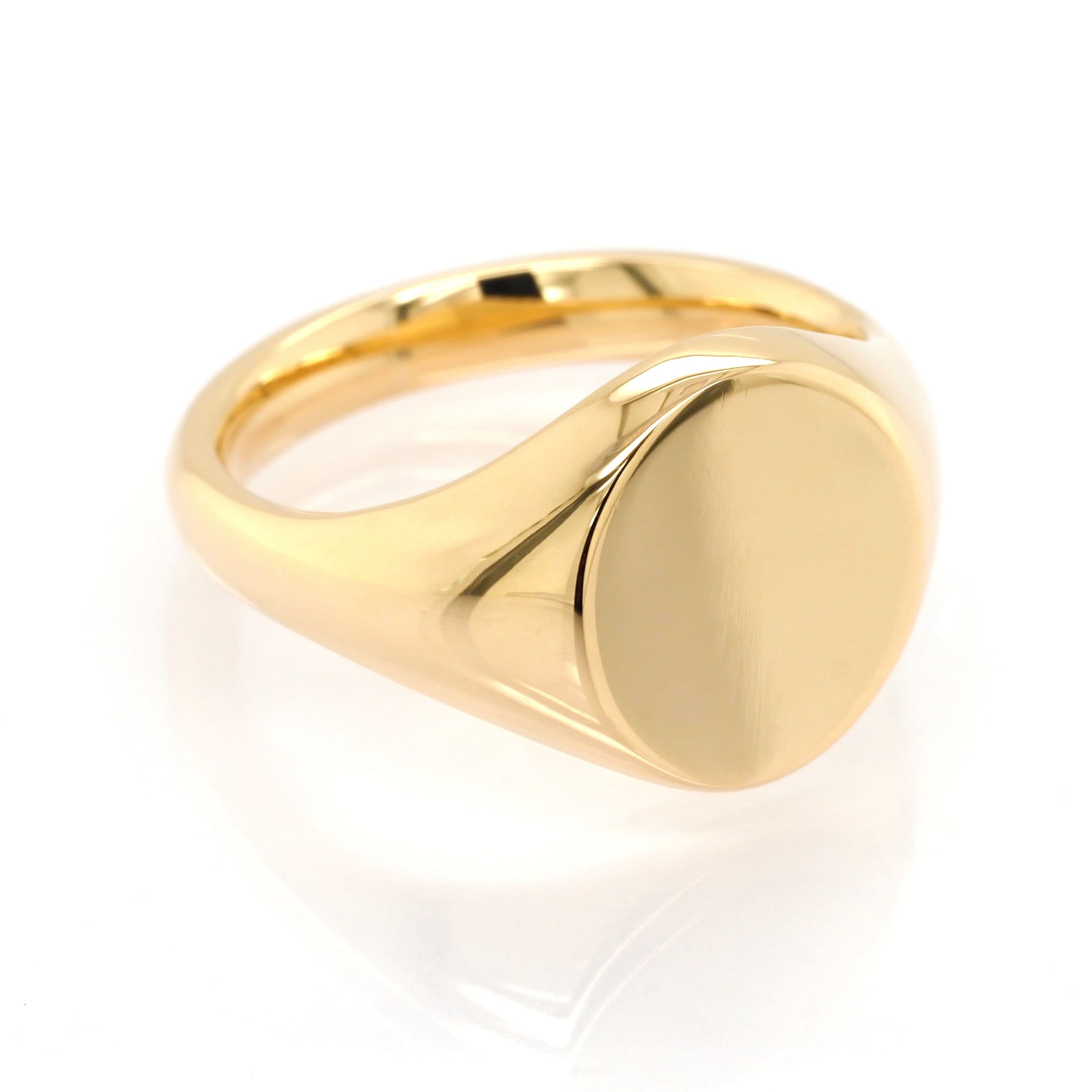 Ogden of Harrogate Jewellery A Medium 9ct Yellow Gold Signet Ring